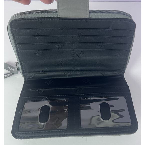 VERA BRADLEY Wallet Penguin Pair Gray RFID Turnlock Quilted Twill 36788-15739 - Picture 4 of 11